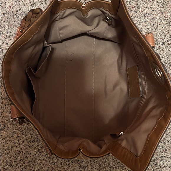 Coach Handbag - Picture 6 of 8